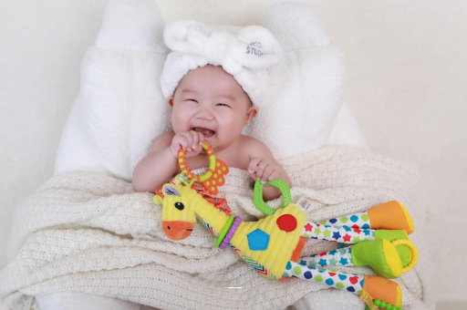 合肥1岁宝宝流鼻涕打喷嚏